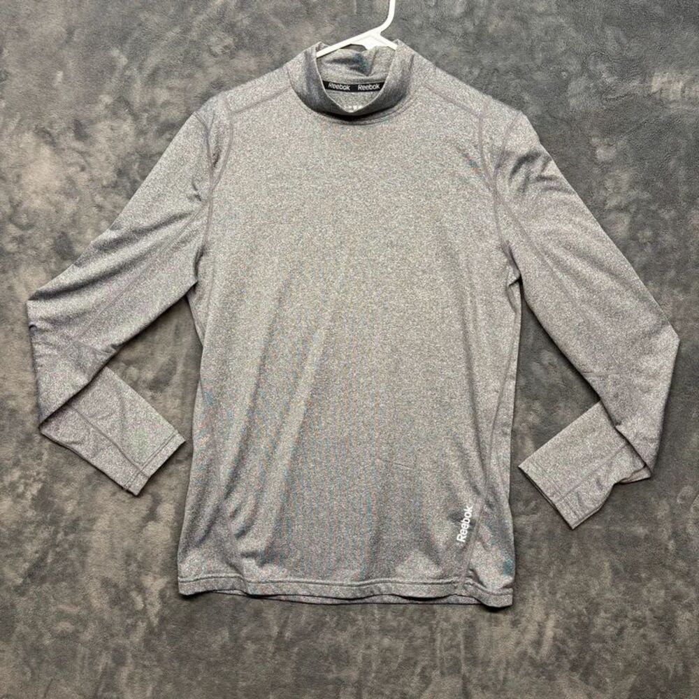 Reebok Men’s M Grey Long Sleeve Athletic Shirt